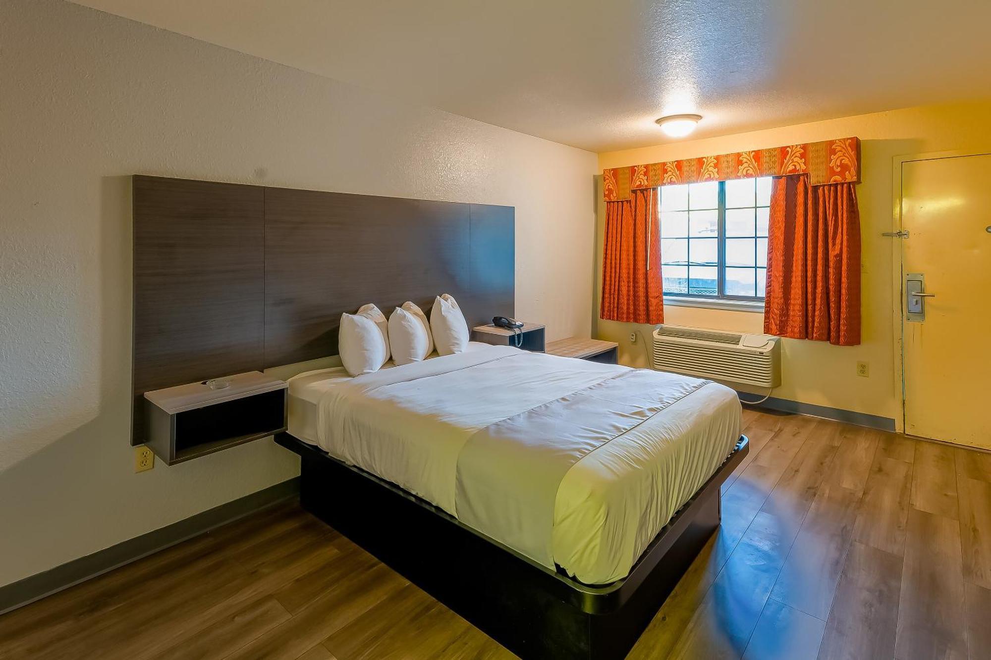 Oyo Hotel Yoakum West Екстер'єр фото
